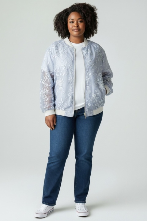 Kurtka bomberka Guillaume – haftowana organza 3D, pastelowy błękit – rozmiar L (40)